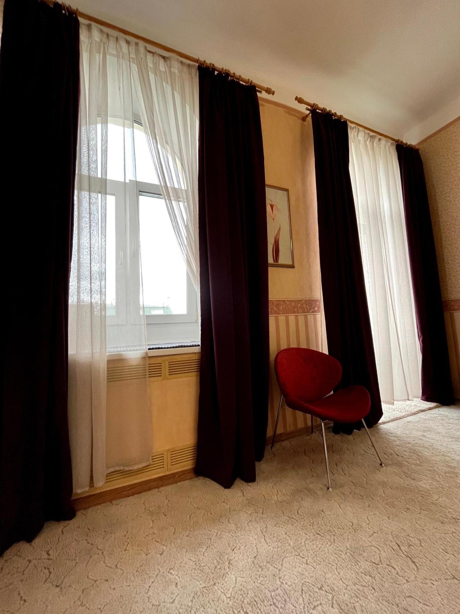 Apartmán Світло Є! Історичний Центр! Kyjev Exteriér fotografie