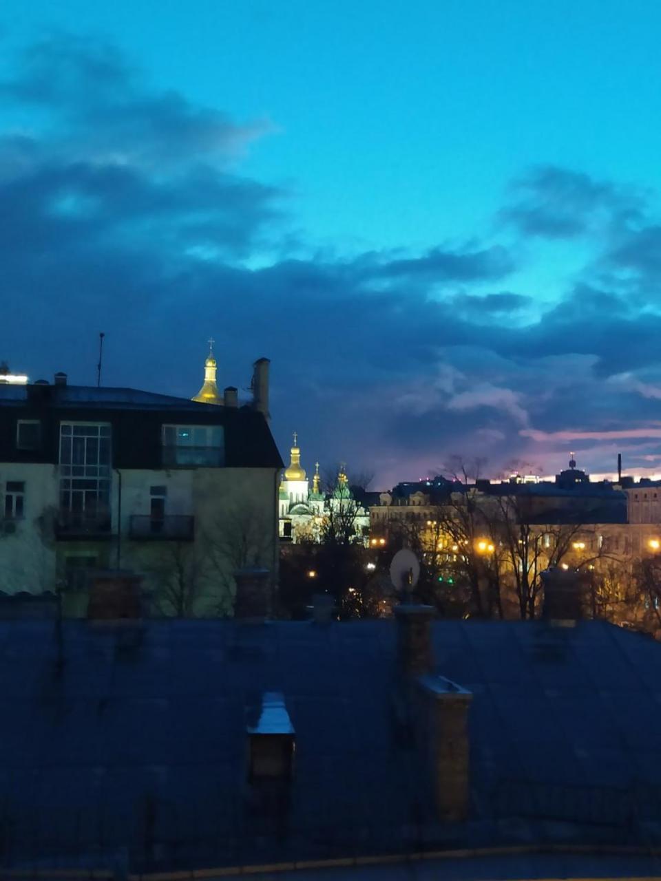 Apartmán Світло Є! Історичний Центр! Kyjev Exteriér fotografie